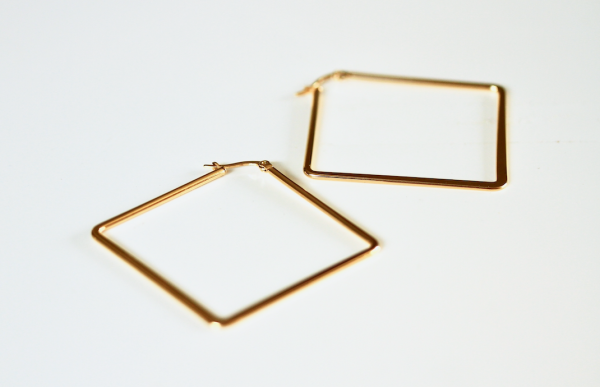 Ohrringe Kreolen Rhombus aus Edelstahl / Statement Ohrringe / Geschenk für die Freundin / Geometrische Ohrringe / Moderne Kreolen / Creolen